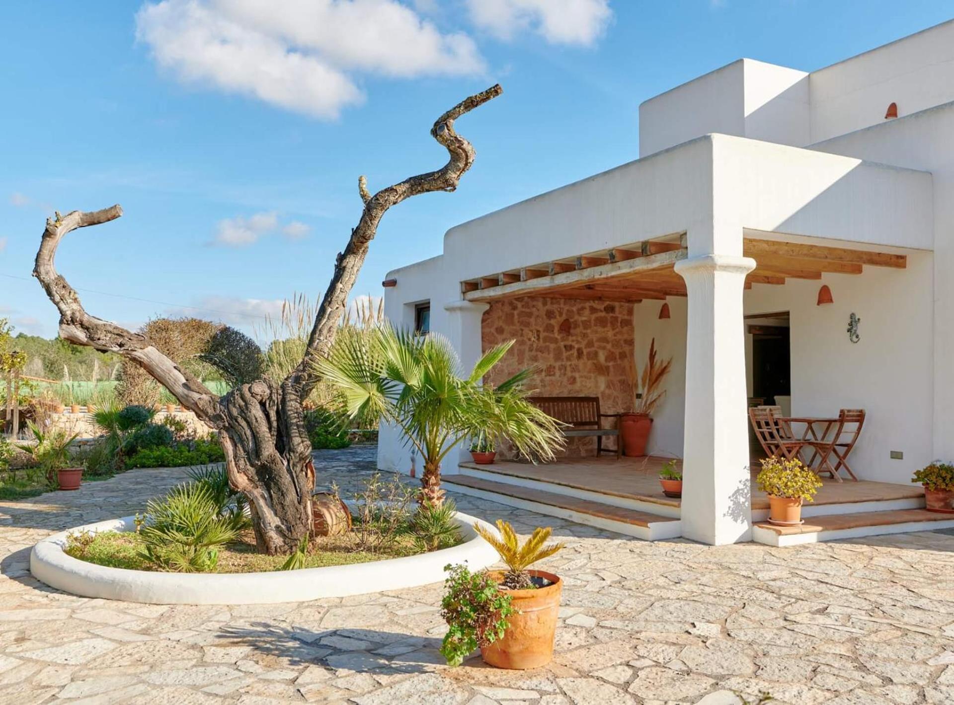 Munt Blanc Ibiza Pousada